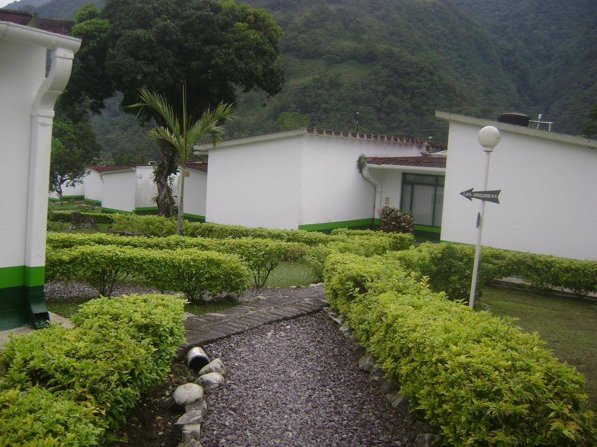 Готель Servituristicos La Esmeralda Santa Maria Екстер'єр фото